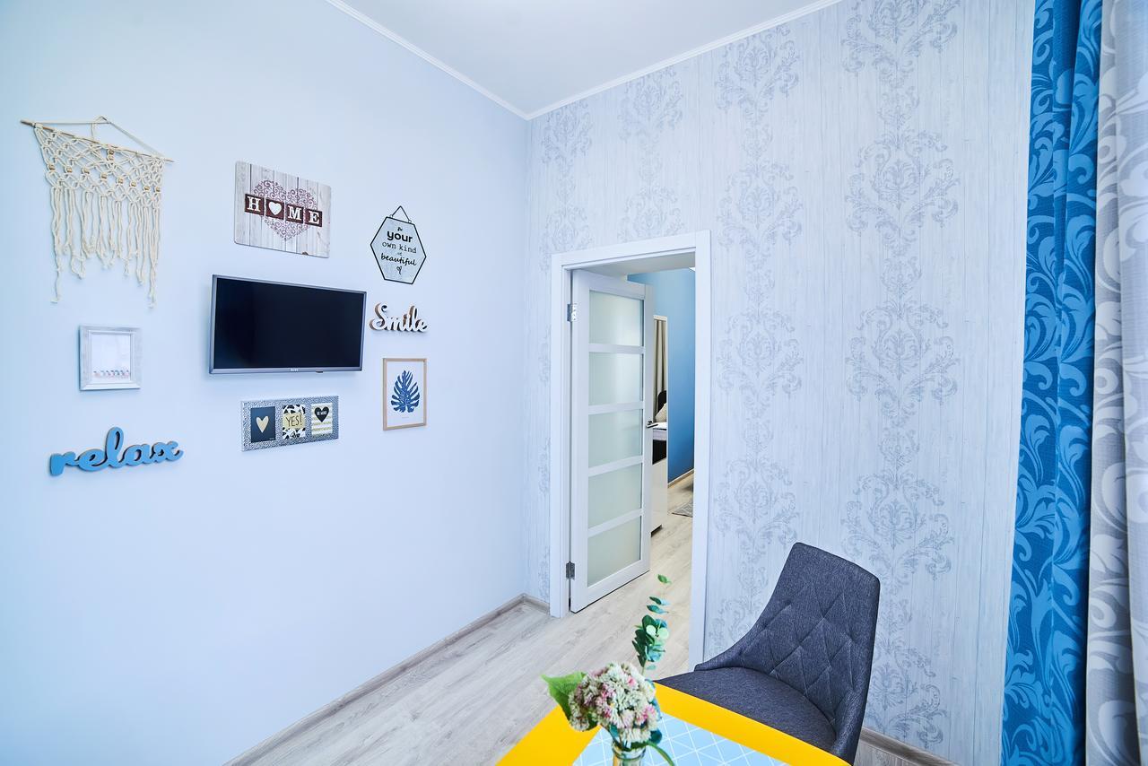 Romantic Apartment In The Сity Сenter Lviv Exteriör bild